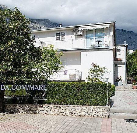 Apartmani Mare 巴什卡沃达 外观 照片