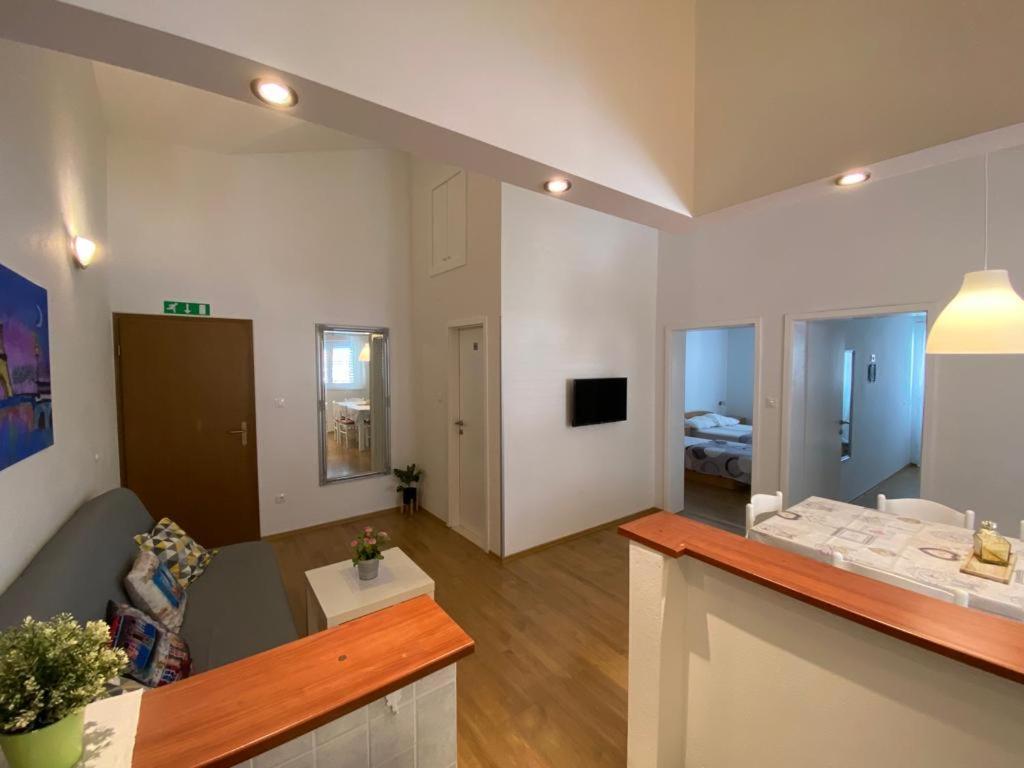 Apartmani Mare 巴什卡沃达 外观 照片