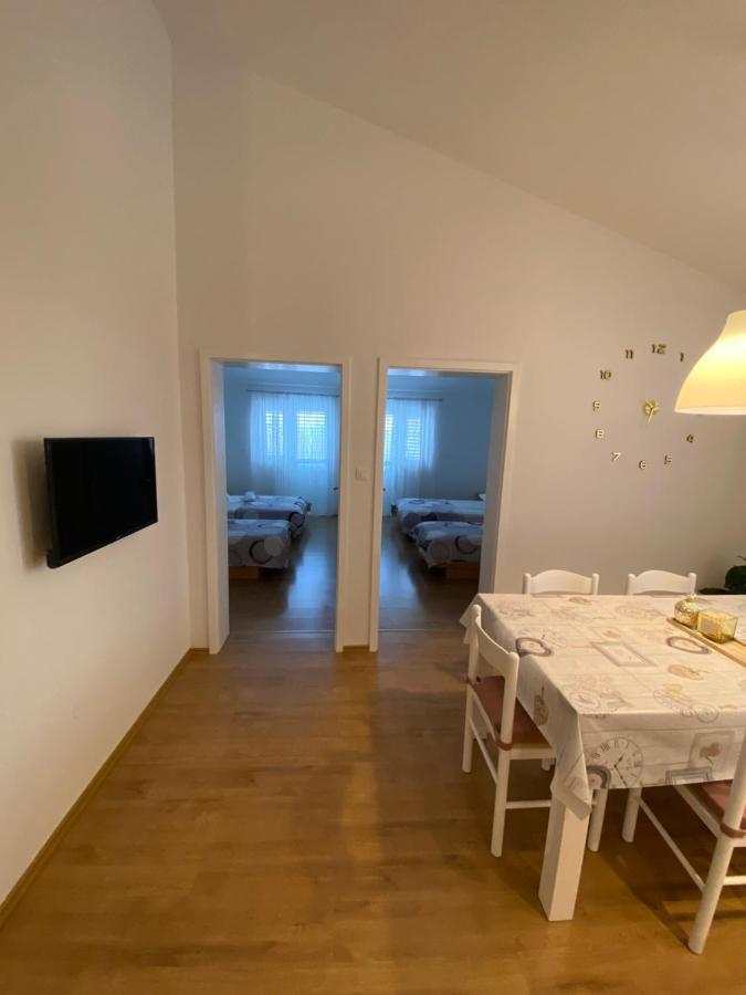Apartmani Mare 巴什卡沃达 外观 照片