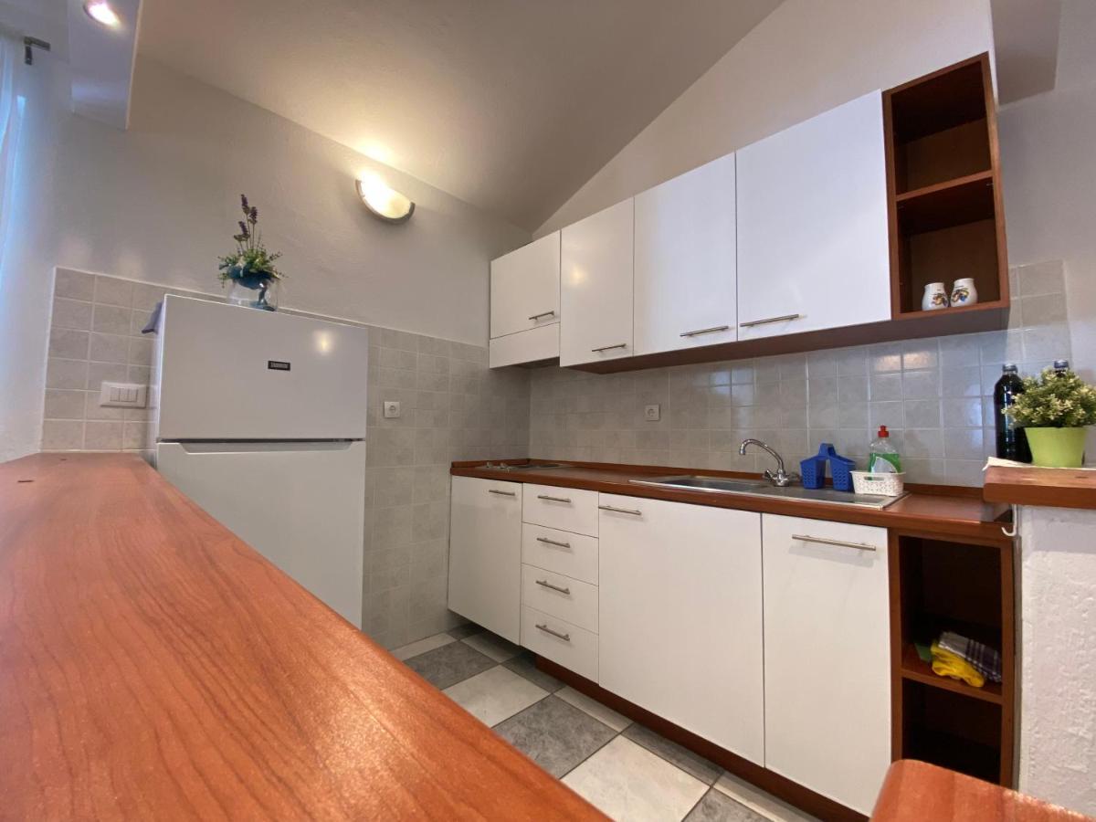 Apartmani Mare 巴什卡沃达 外观 照片