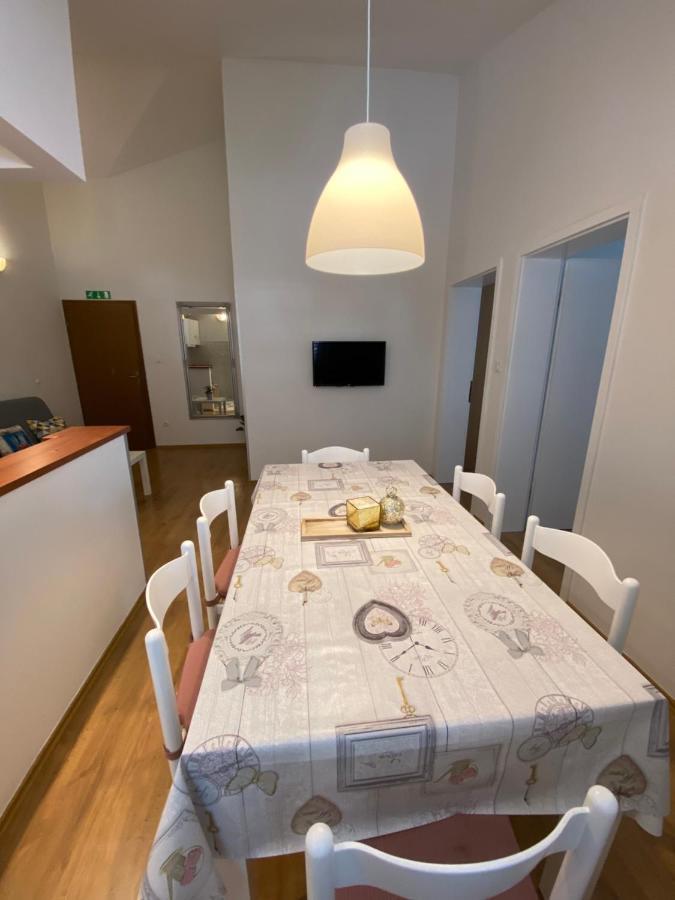 Apartmani Mare 巴什卡沃达 外观 照片