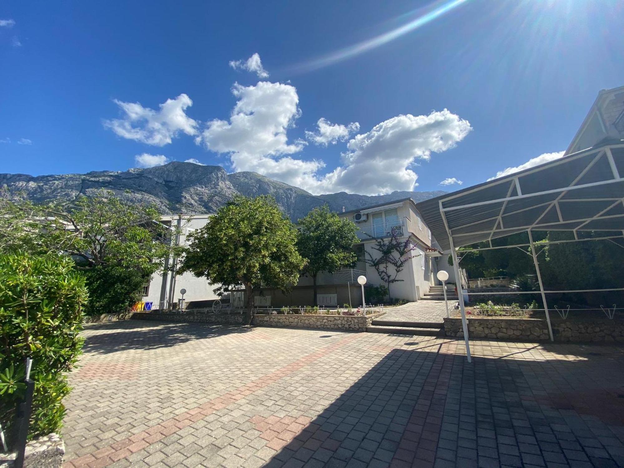 Apartmani Mare 巴什卡沃达 外观 照片