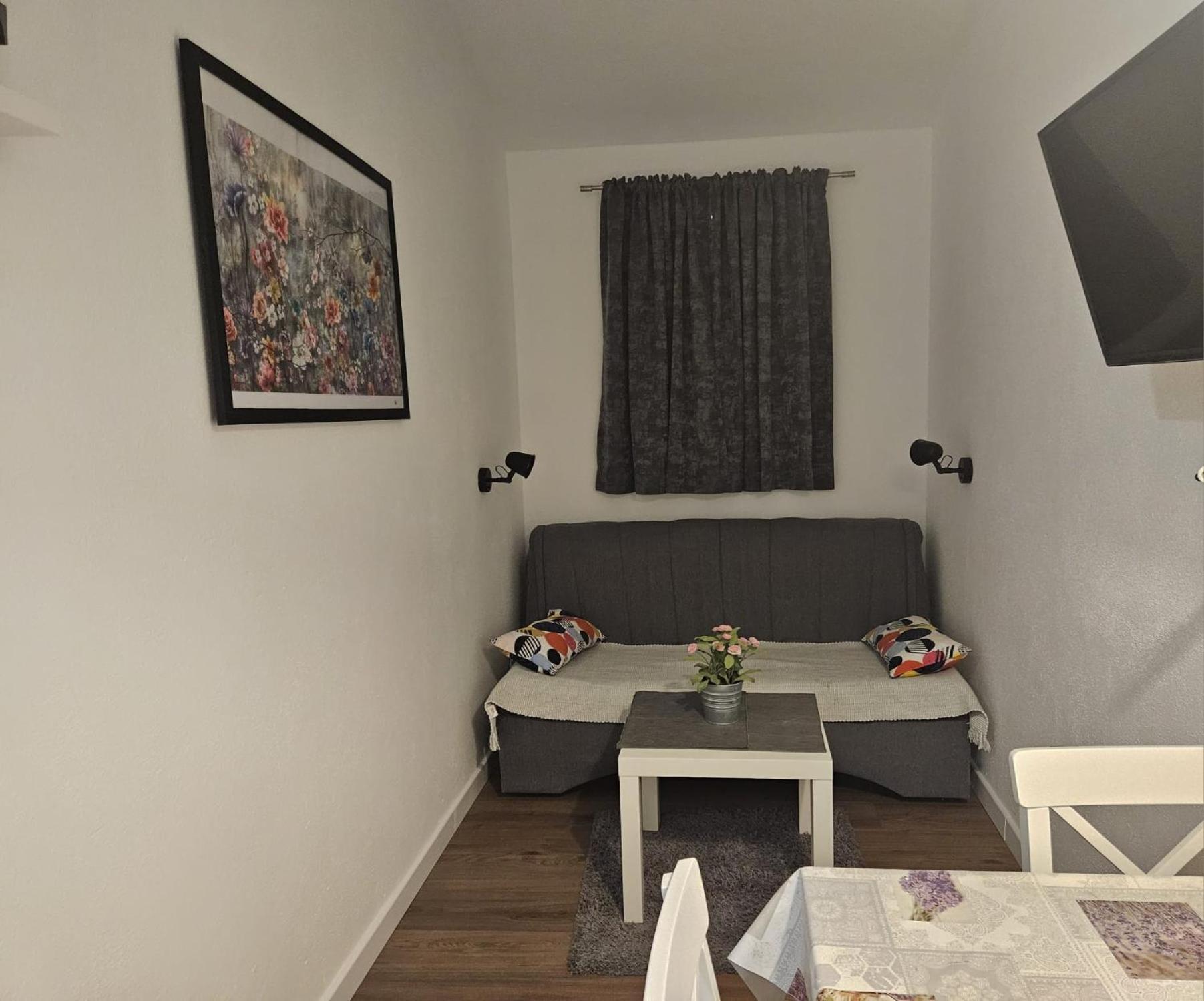 Apartmani Mare 巴什卡沃达 外观 照片